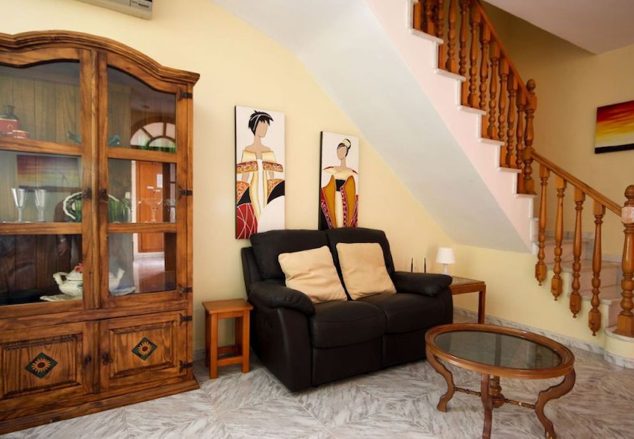 Villa en Coín - Villa alquiler vacacional con piscina privada y vistas en Coin