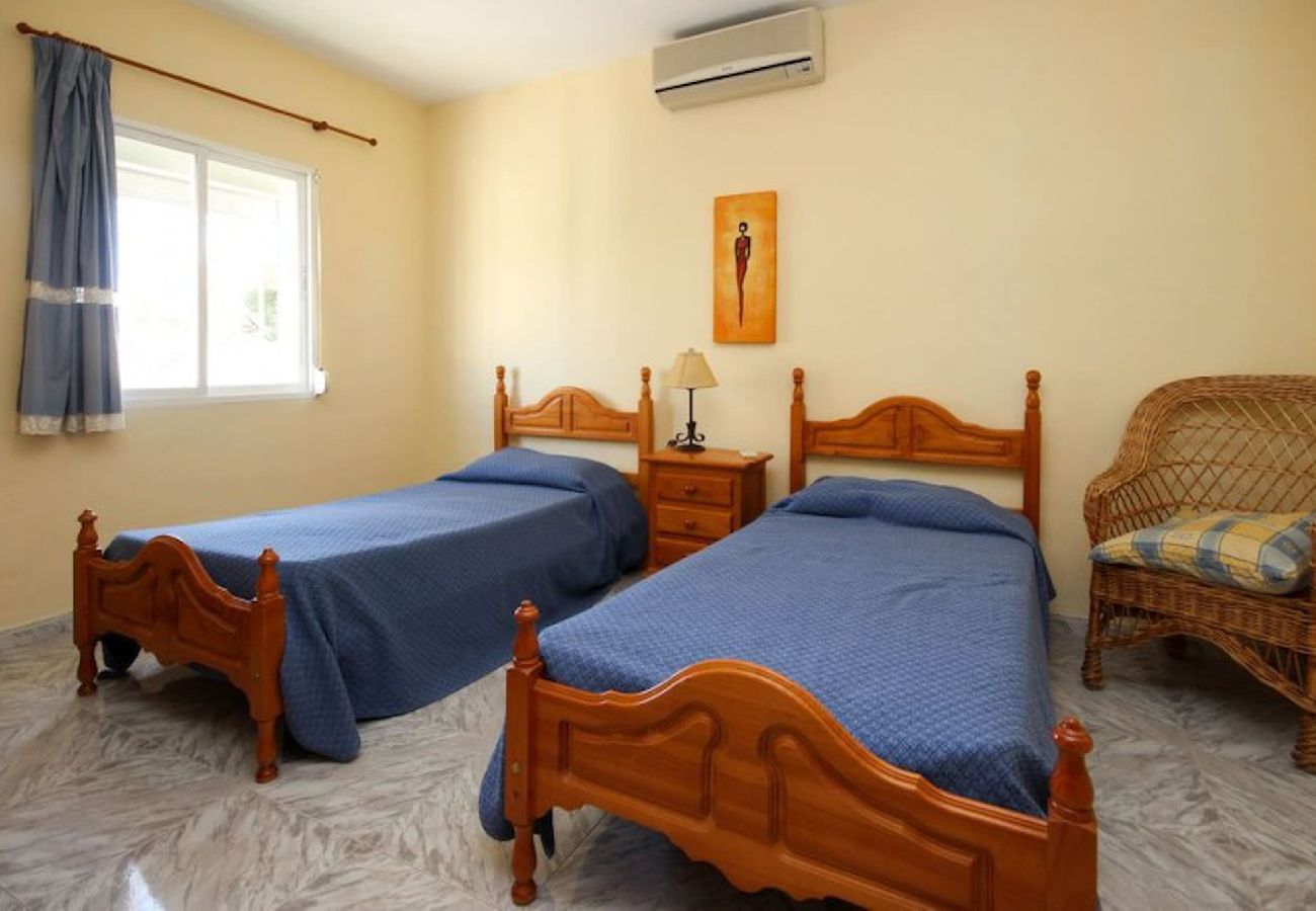 Villa en Coín - Villa alquiler vacacional con piscina privada y vistas en Coin