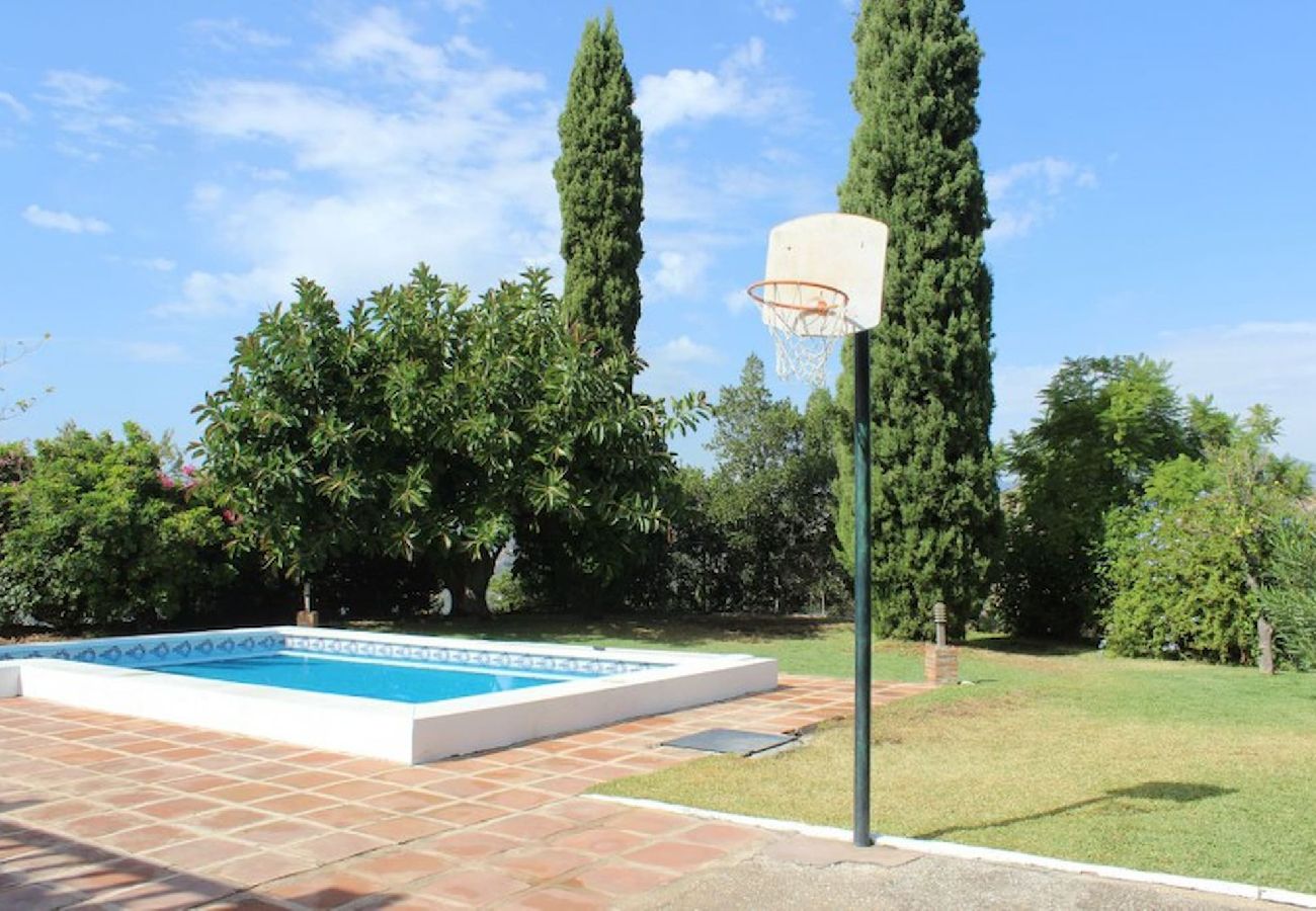 Villa en Coín - Villa alquiler vacacional con piscina privada y vistas en Coin