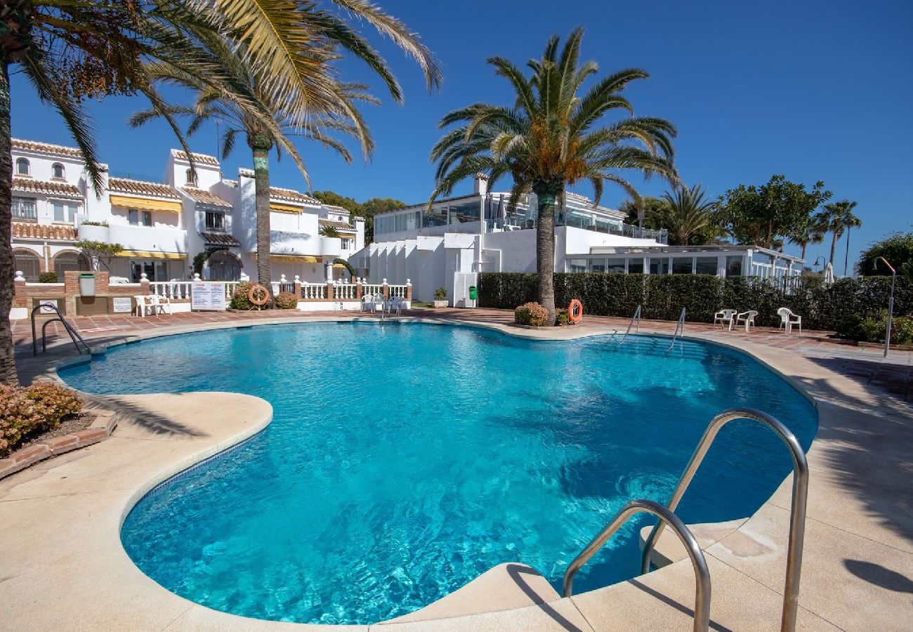 Casa en La Cala de Mijas - Adosado de 3 dormitorios con terraza en la azotea a 100 m de la playa