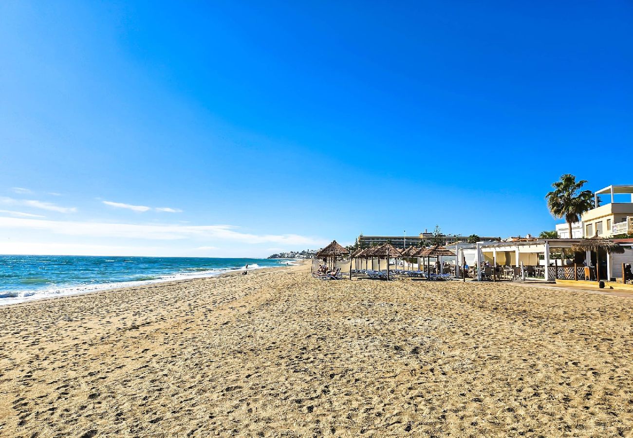 Casa en La Cala de Mijas - Adosado de 3 dormitorios con terraza en la azotea a 100 m de la playa