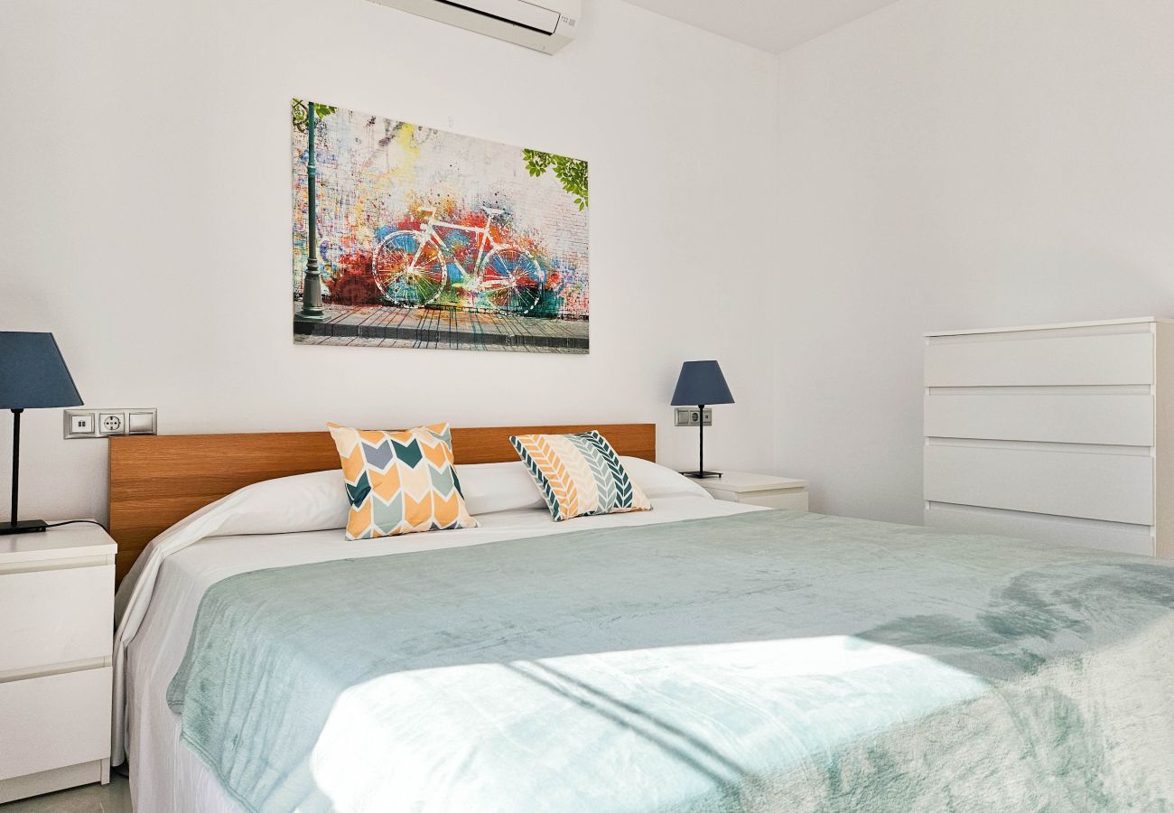 Casa en La Cala de Mijas - Adosado de 3 dormitorios con terraza en la azotea a 100 m de la playa