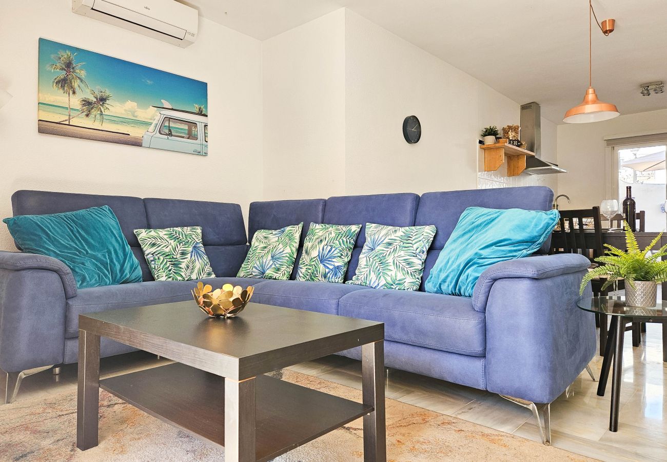 Casa en La Cala de Mijas - Adosado de 3 dormitorios con terraza en la azotea a 100 m de la playa
