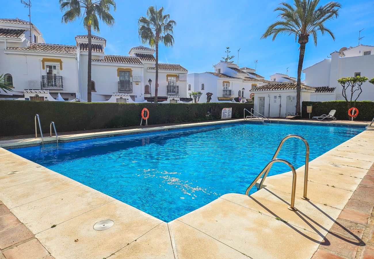 Casa en La Cala de Mijas - Adosado de 3 dormitorios con terraza en la azotea a 100 m de la playa
