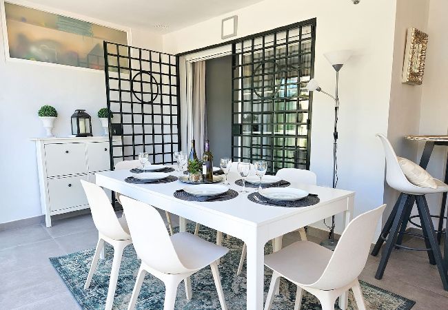 Apartamento en Benalmádena - Apartamento con jardín en Arenal de Golf- Benalmádena Apartamento en Benalmádena - Apartamento con jardín en Arenal de Golf- Benalmádena