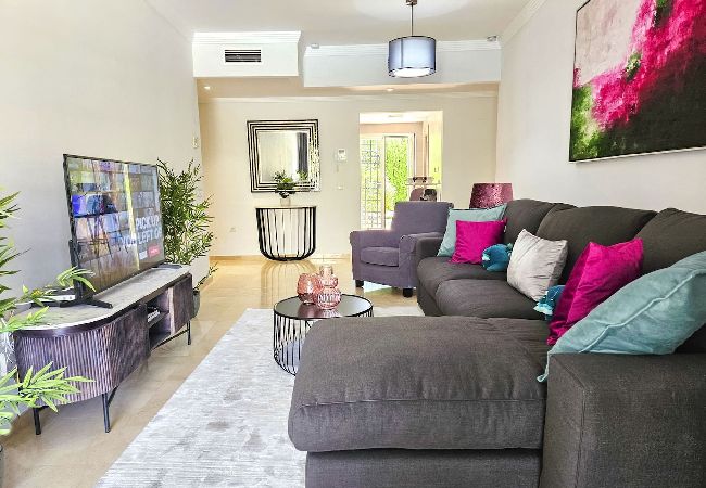 Apartamento en Benalmádena - Apartamento con jardín en Arenal de Golf- Benalmádena Apartamento en Benalmádena - Apartamento con jardín en Arenal de Golf- Benalmádena