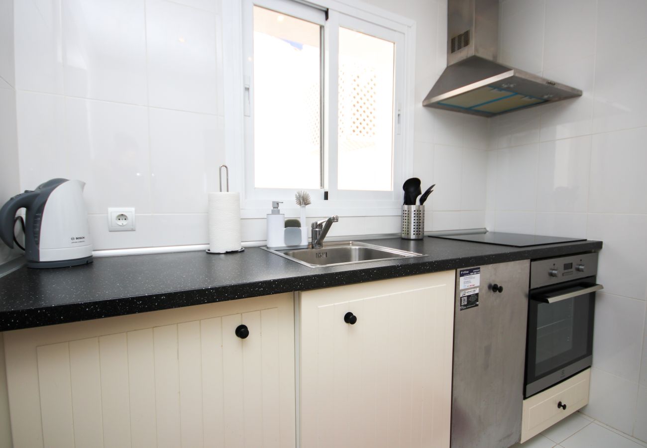 Apartamento en Benahavís - Apartamento encantador en Pueblo Cortes del Golf Benahavis