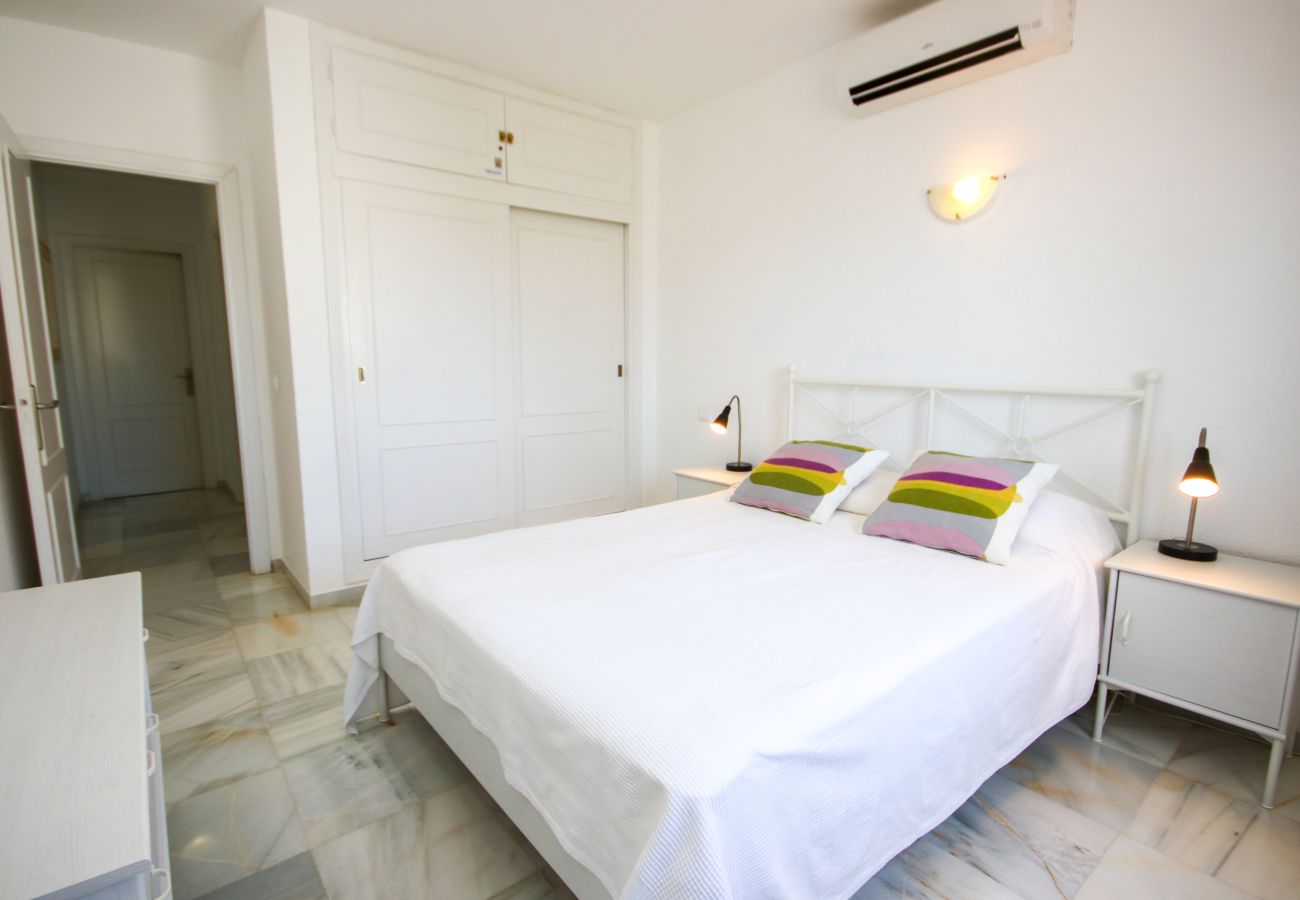 Apartamento en Benahavís - Apartamento encantador en Pueblo Cortes del Golf Benahavis