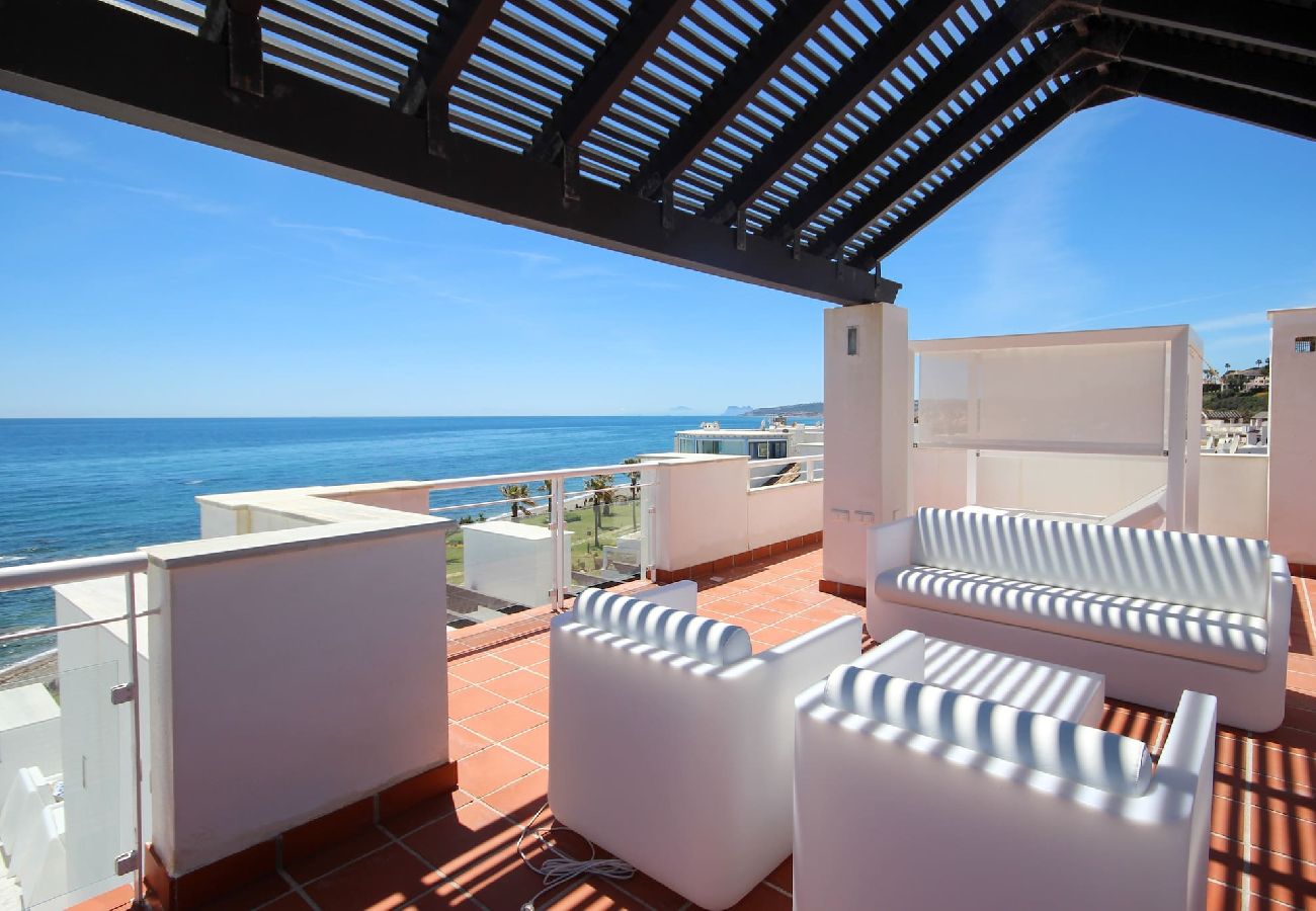 Apartamento en Casares - Impresionante ático frente al mar en Casares