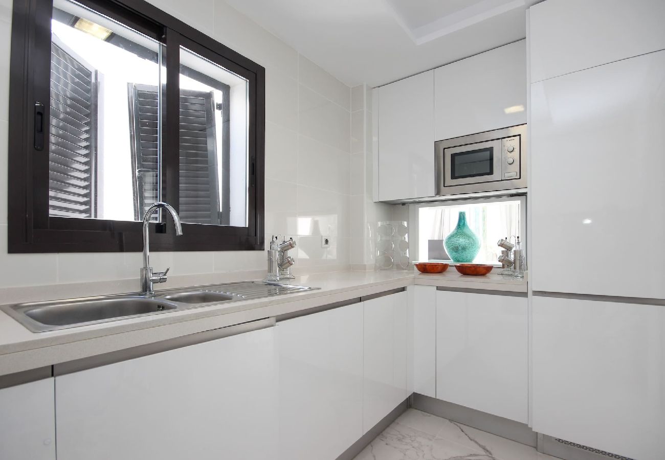 Apartamento en Casares - Impresionante ático frente al mar en Casares