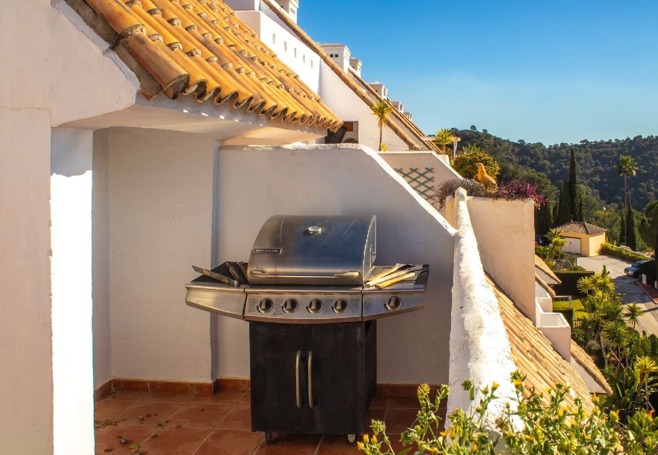 Apartamento en Istán - Ático dúplex de 2 dormitorios con impresionantes vistas, Istán