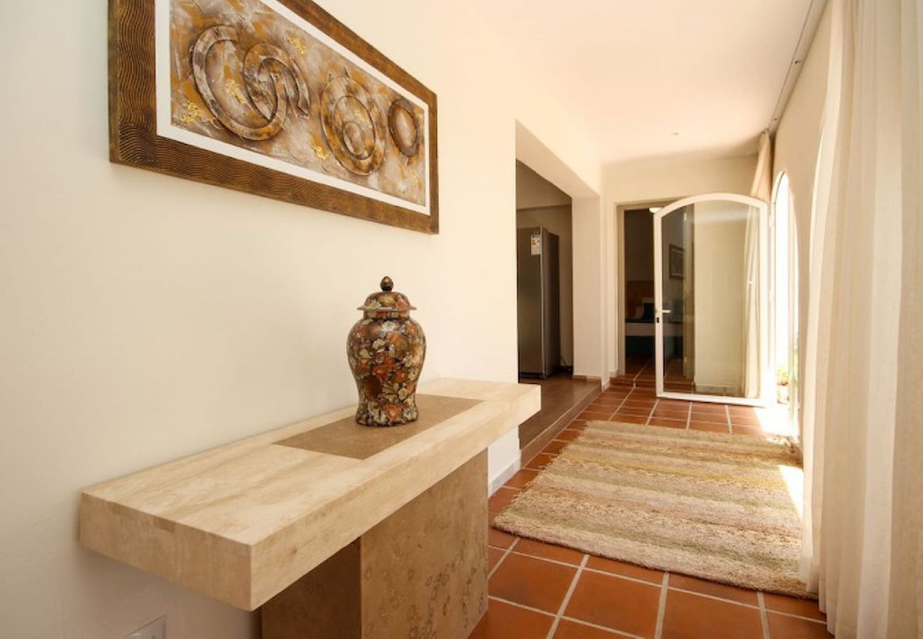 Villa en Ojen - Villa rural de siete dormitorios