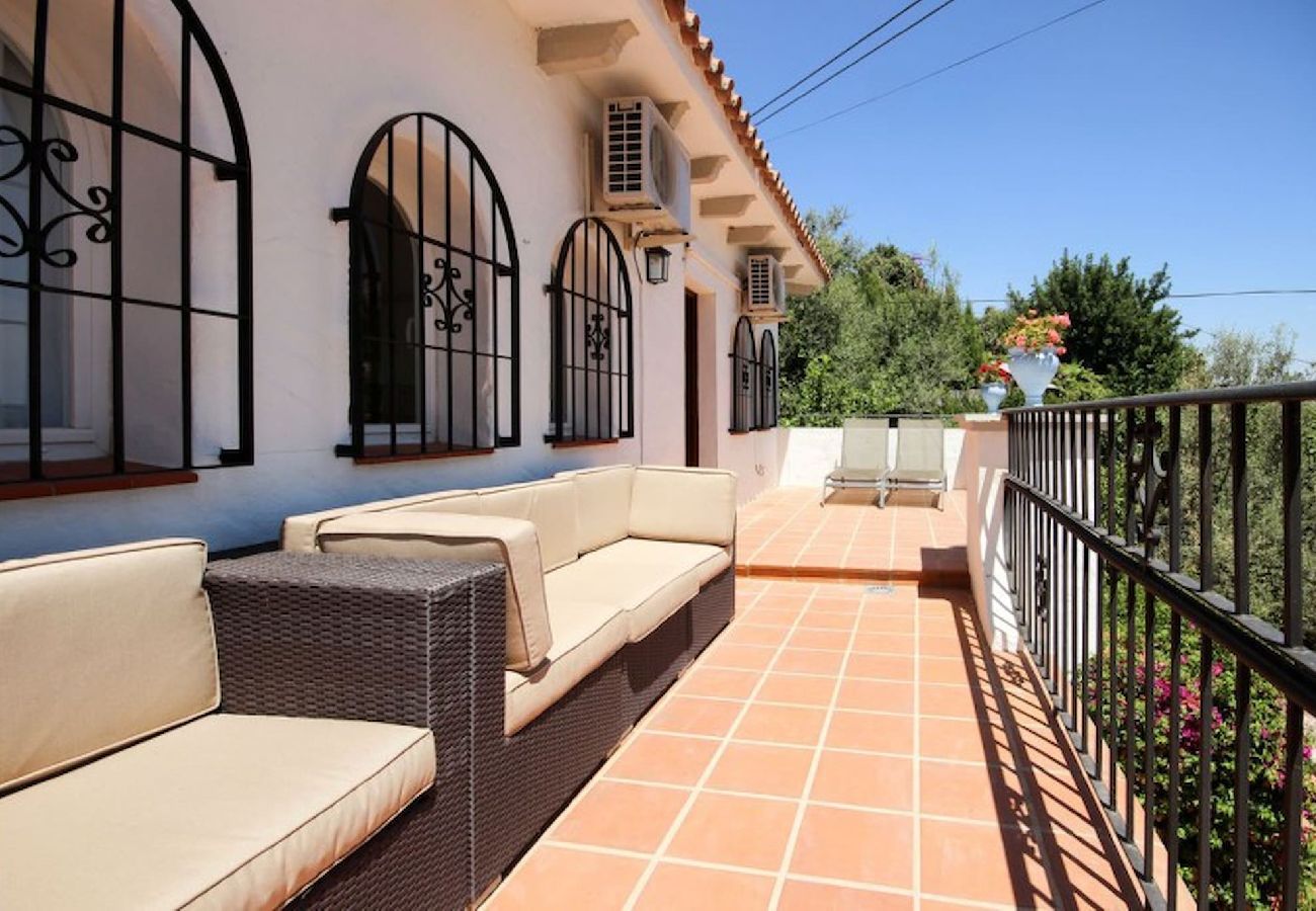 Villa en Ojen - Villa rural de siete dormitorios