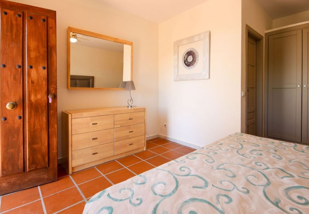 Villa en Ojen - Villa rural de siete dormitorios