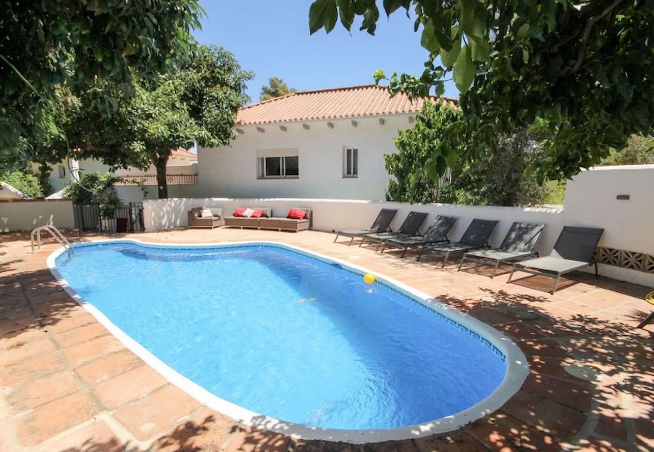 Villa en Ojen - Villa rural de siete dormitorios