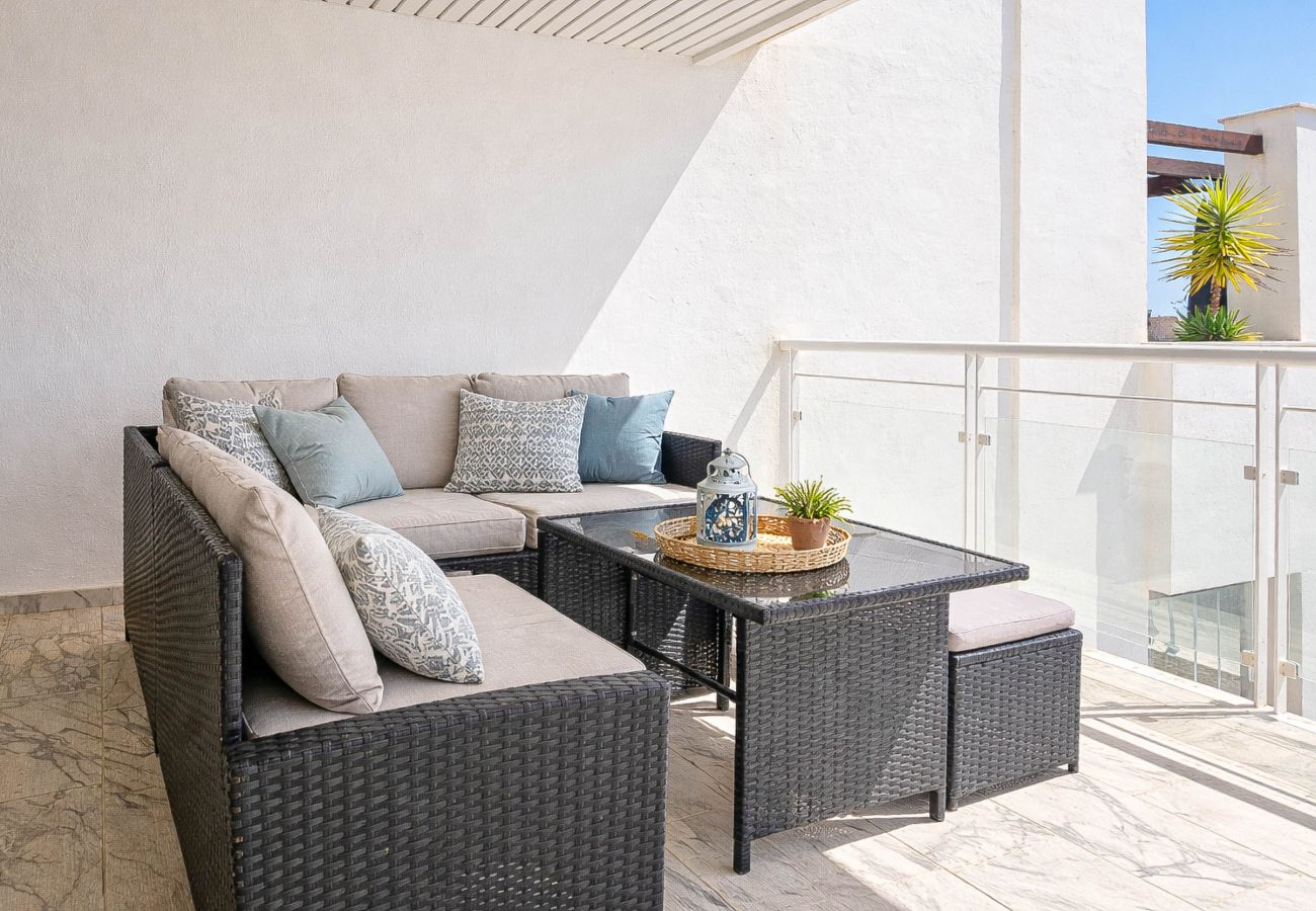 Apartamento en Casares - Impresionante apartamento de 2 dormitorios en primera línea de playa en Casares