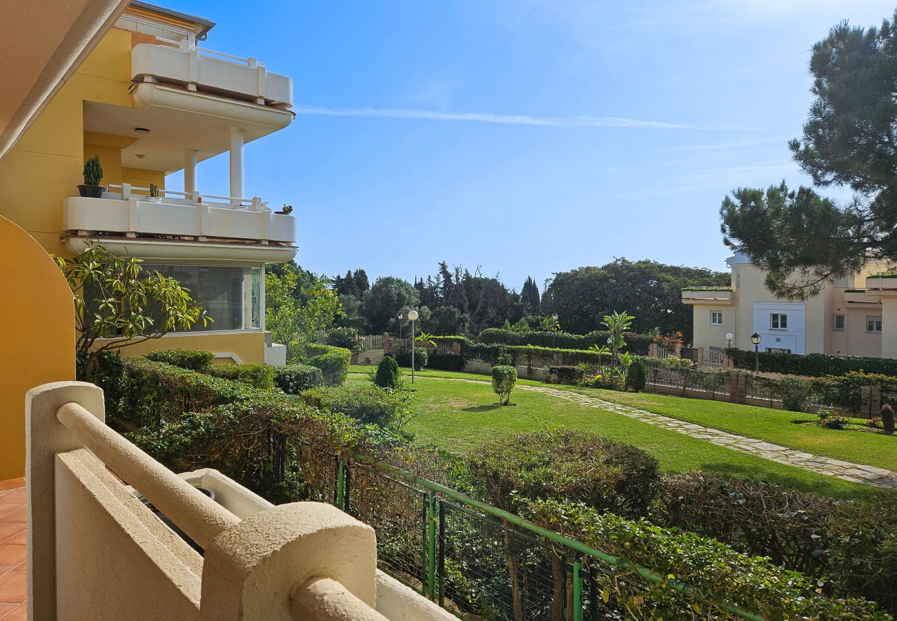 Apartamento en Marbella - Apartamento de 2 dormitorios con jardín Las Mimosas Cabopino