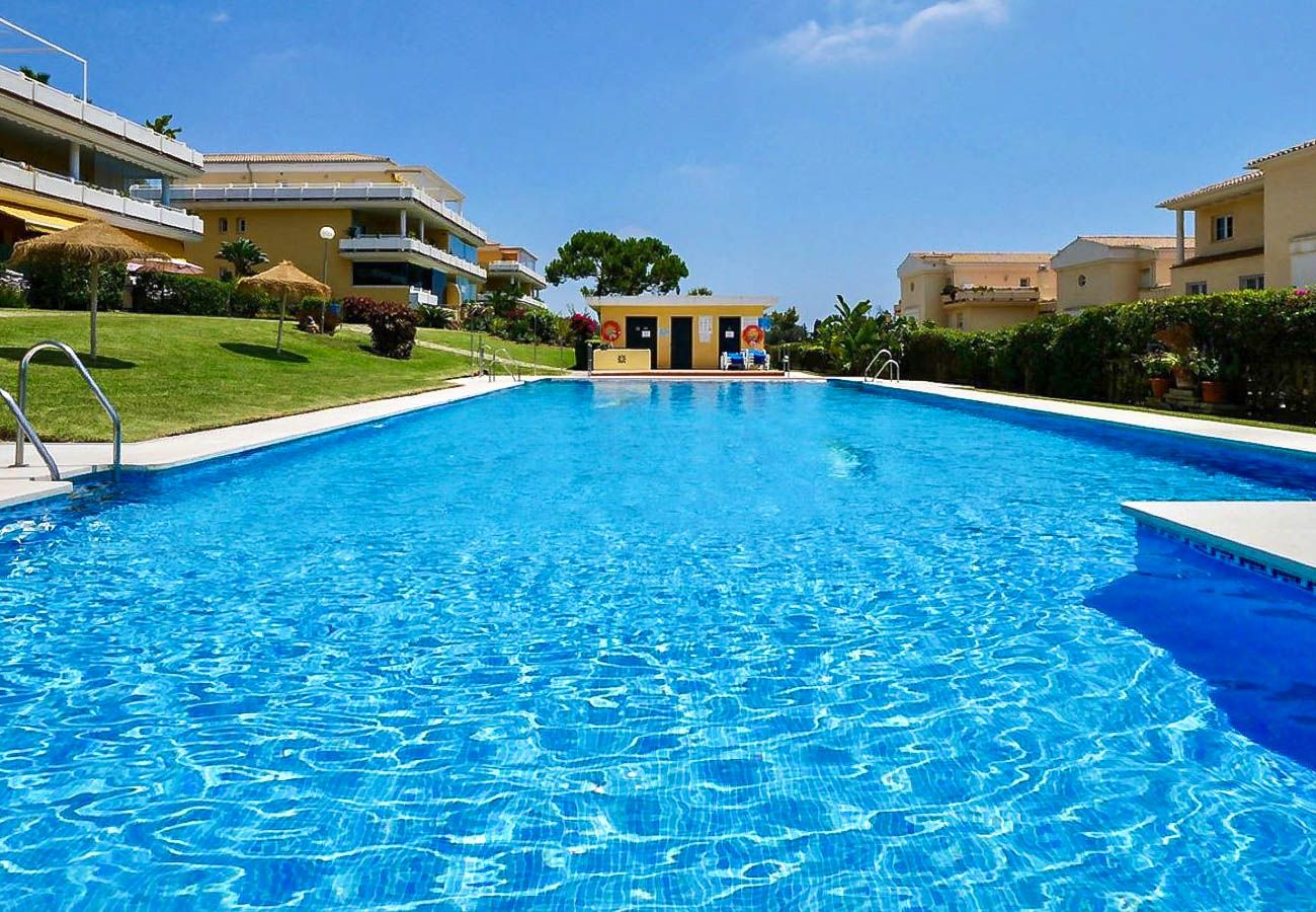 Apartamento en Marbella - Apartamento de 2 dormitorios con jardín Las Mimosas Cabopino