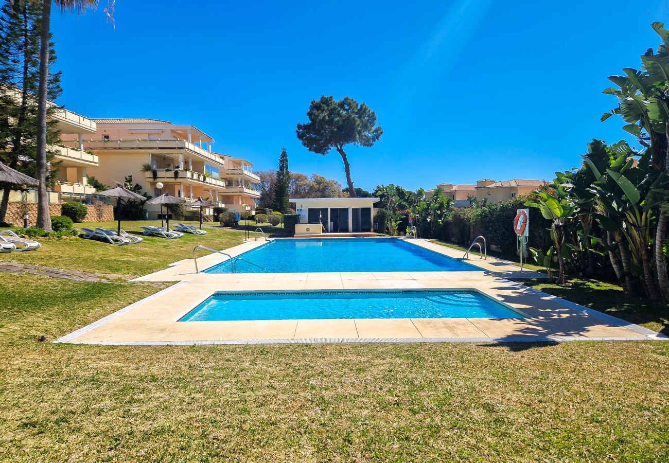 Apartamento en Marbella - Apartamento de 2 dormitorios con jardín Las Mimosas Cabopino