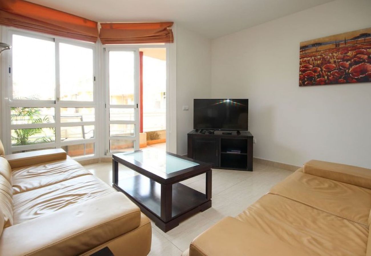 Apartamento en Mijas Costa - Apartamento de tres dormitorios cerca del complejo Mijas Golf