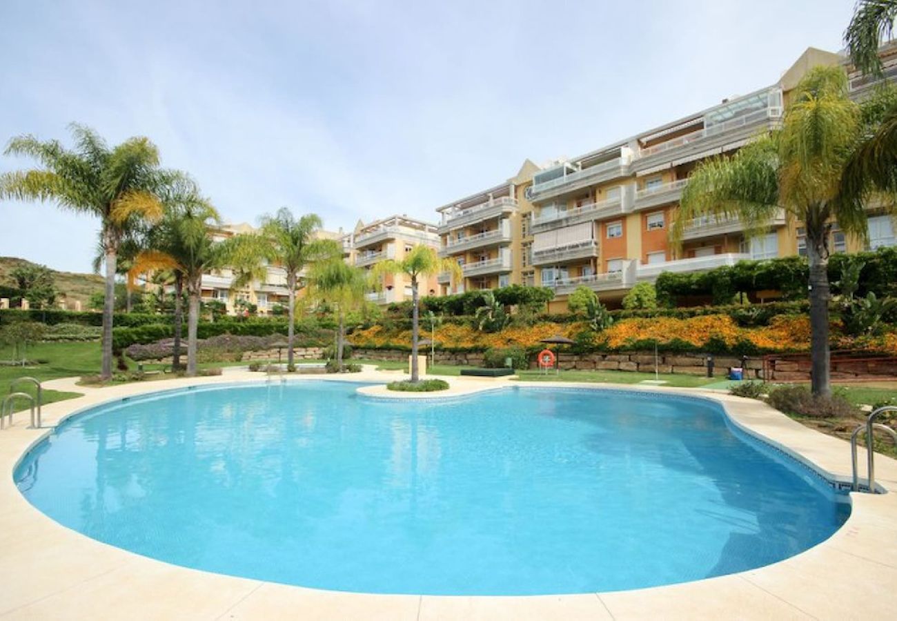 Apartamento en Mijas Costa - Apartamento de tres dormitorios cerca del complejo Mijas Golf
