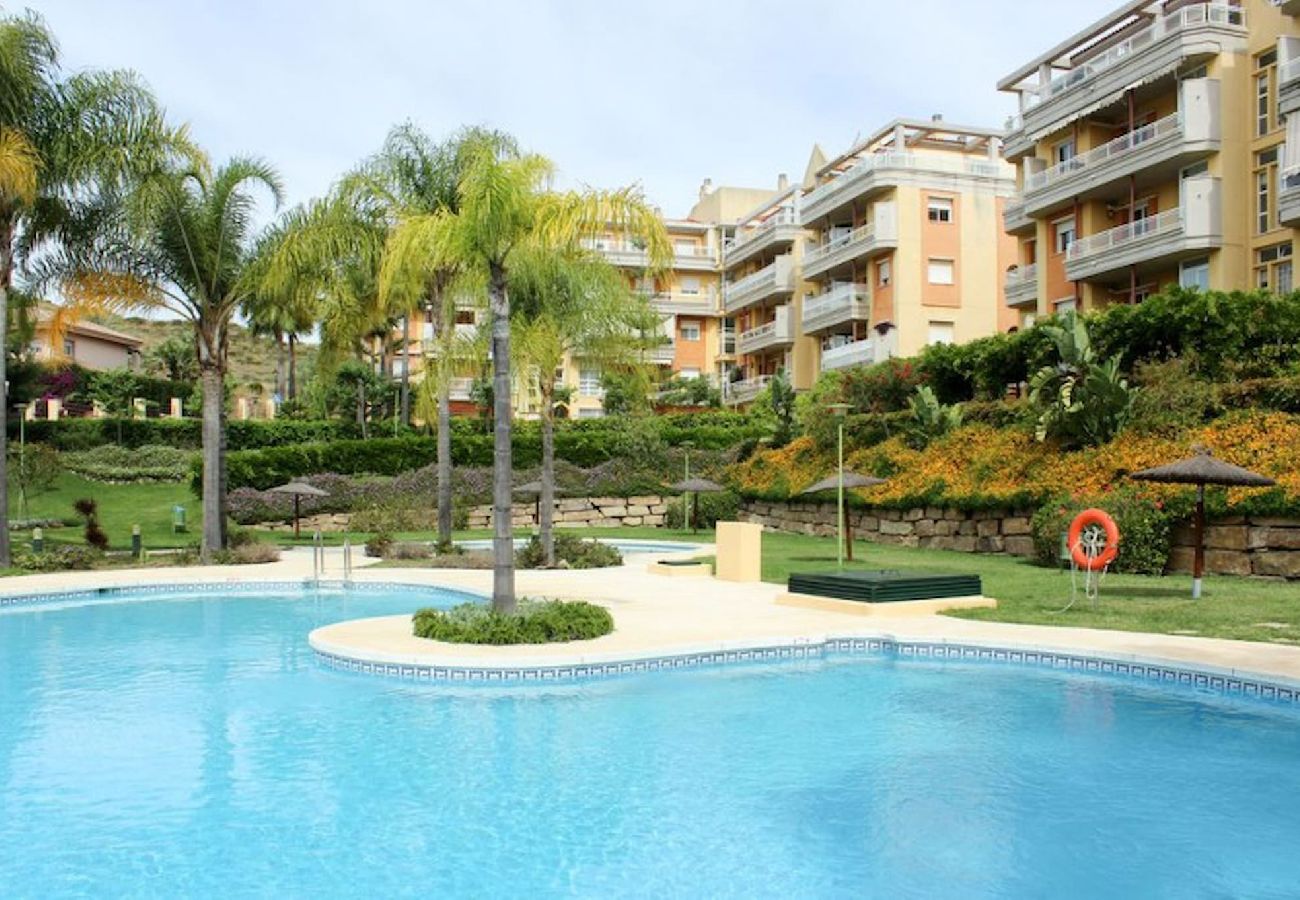 Apartamento en Mijas Costa - Apartamento de tres dormitorios cerca del complejo Mijas Golf