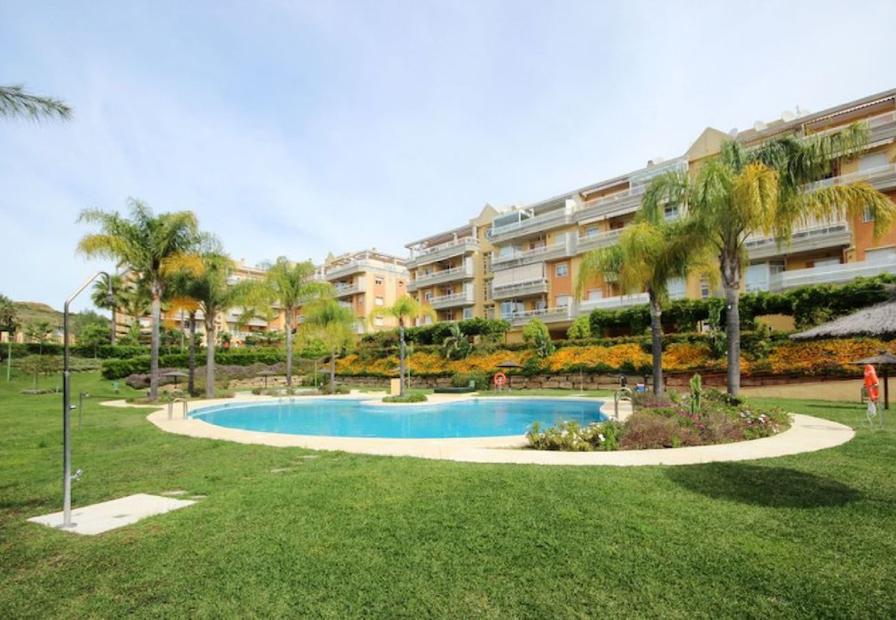 Apartamento en Mijas Costa - Apartamento de tres dormitorios cerca del complejo Mijas Golf
