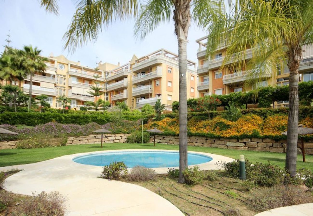 Apartamento en Mijas Costa - Apartamento de tres dormitorios cerca del complejo Mijas Golf