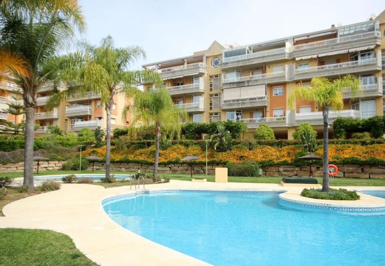 Apartamento en Mijas Costa - Apartamento de tres dormitorios cerca del complejo Mijas Golf