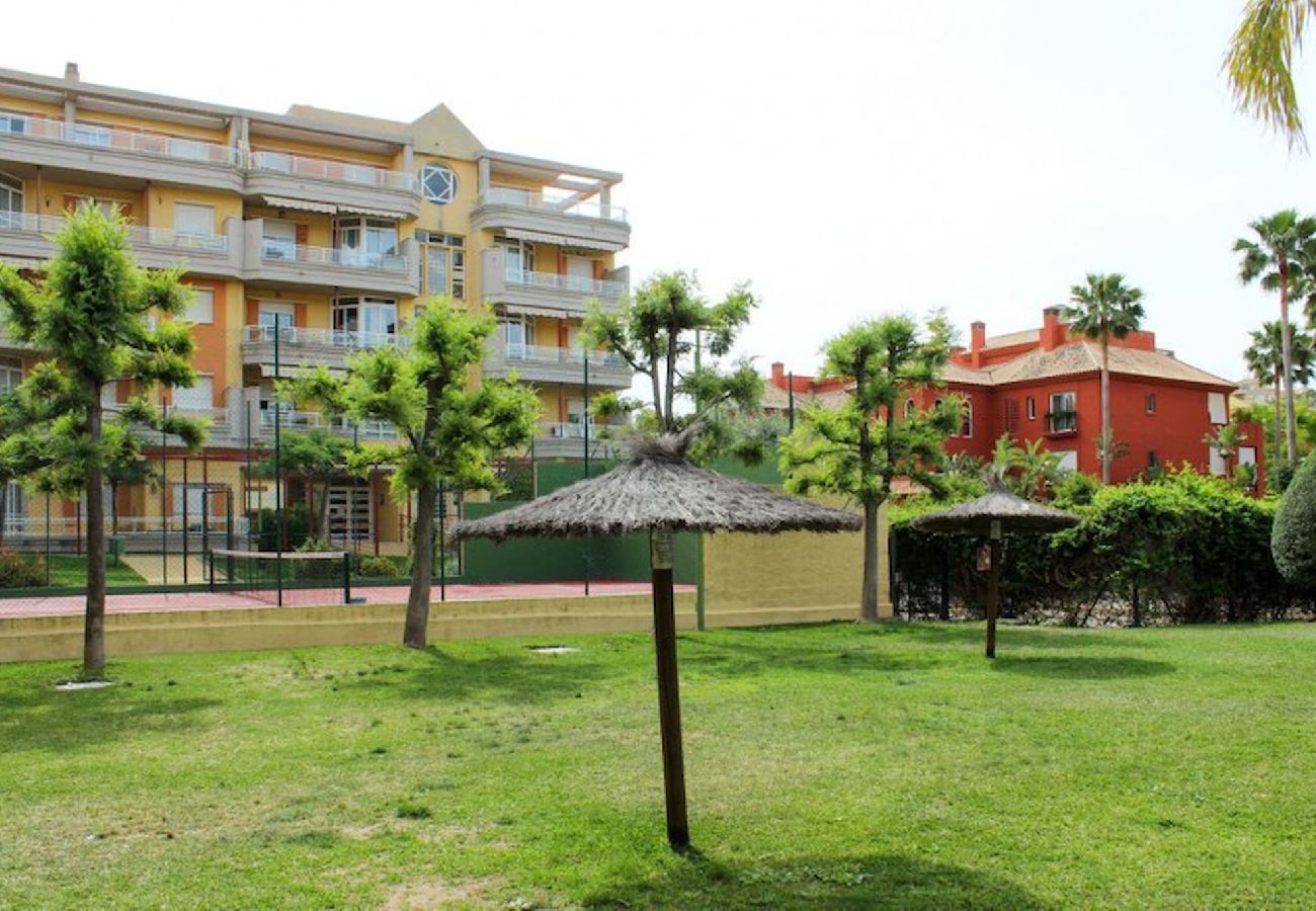 Apartamento en Mijas Costa - Apartamento de tres dormitorios cerca del complejo Mijas Golf