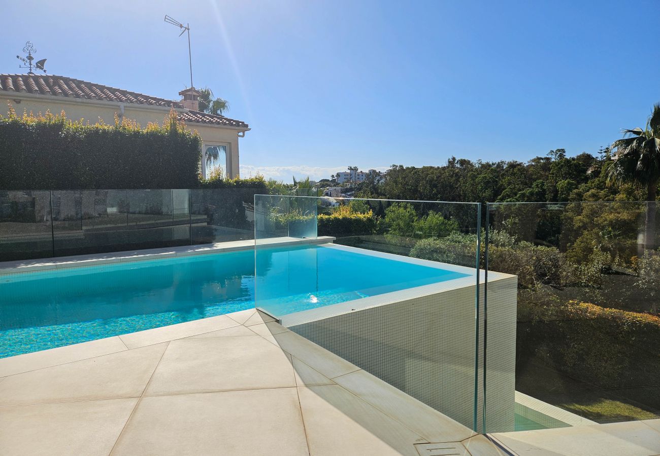 Villa en Mijas Costa - Villa moderna de 3 dormitorios con piscina privada cerca de La Cala