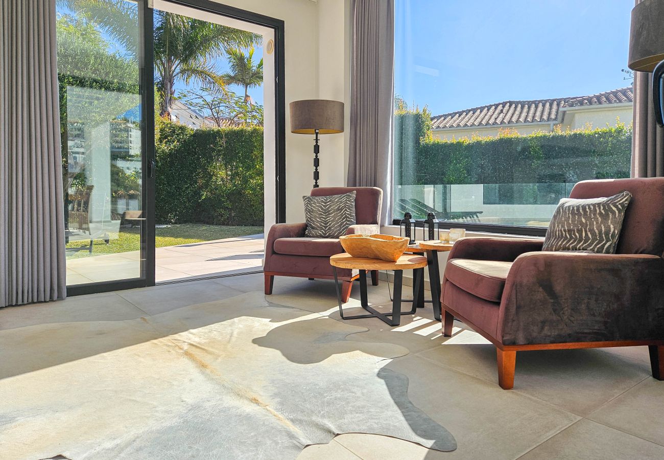 Villa en Mijas Costa - Villa moderna de 3 dormitorios con piscina privada cerca de La Cala