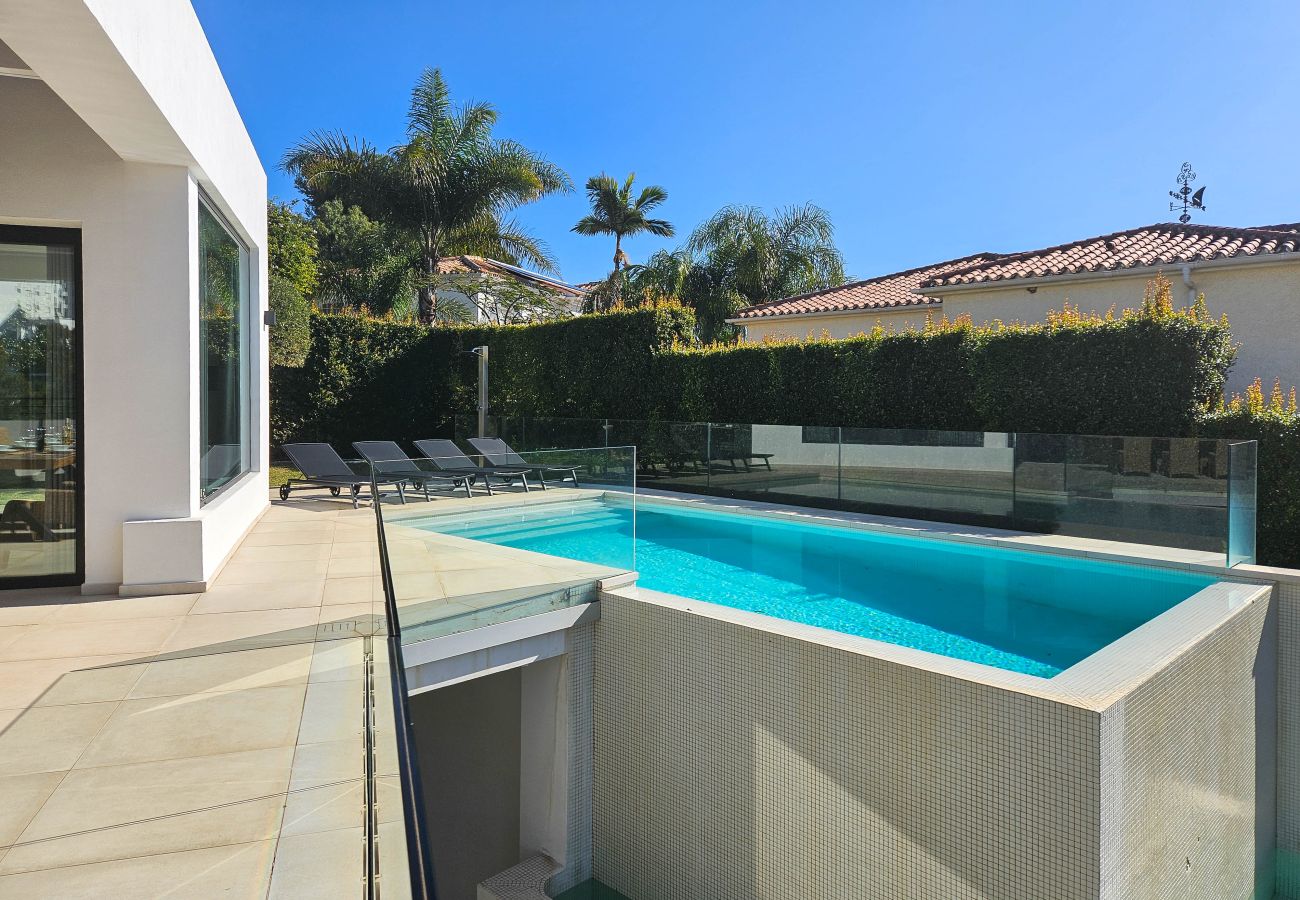 Villa en Mijas Costa - Villa moderna de 3 dormitorios con piscina privada cerca de La Cala