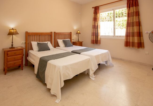 Apartamento en Marbella - Apartamento de lujo en planta baja, Ocean Pino Golf, Cabopino Apartamento en Marbella - Apartamento de lujo en planta baja, Ocean Pino Golf, Cabopino