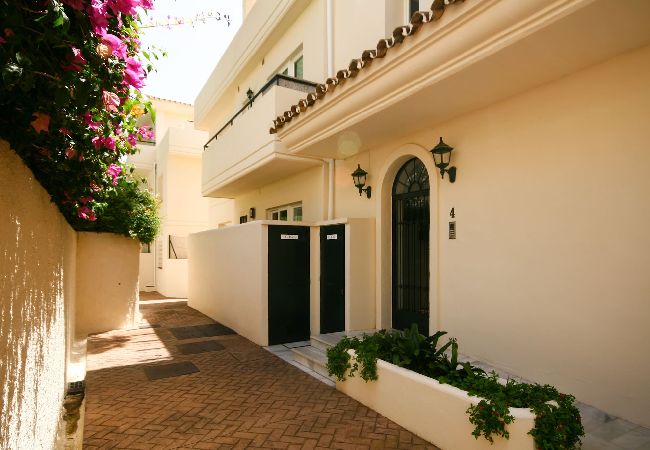 Apartamento en Marbella - Apartamento de lujo en planta baja, Ocean Pino Golf, Cabopino Apartamento en Marbella - Apartamento de lujo en planta baja, Ocean Pino Golf, Cabopino