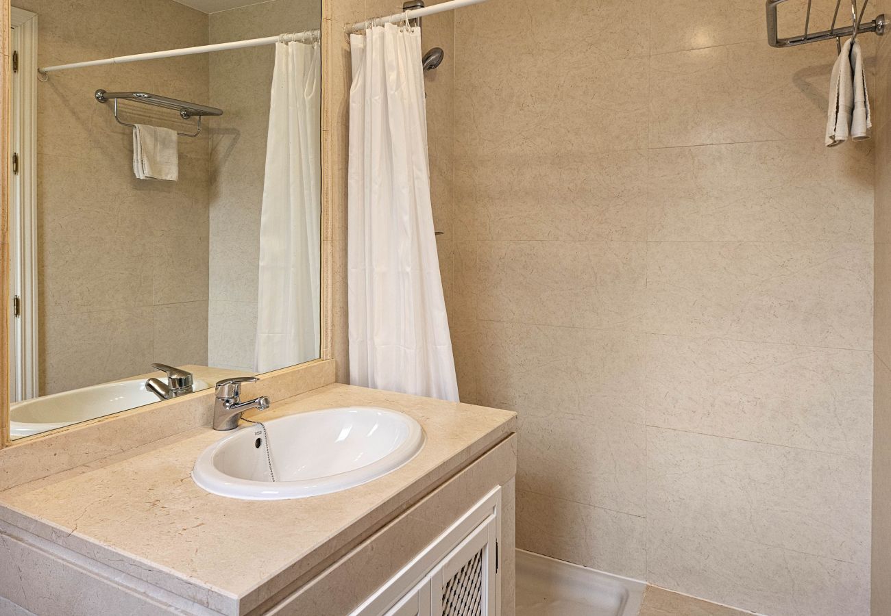 Apartamento en Marbella - Apartamento  en planta baja, Ocean Pino Golf, Cabopino