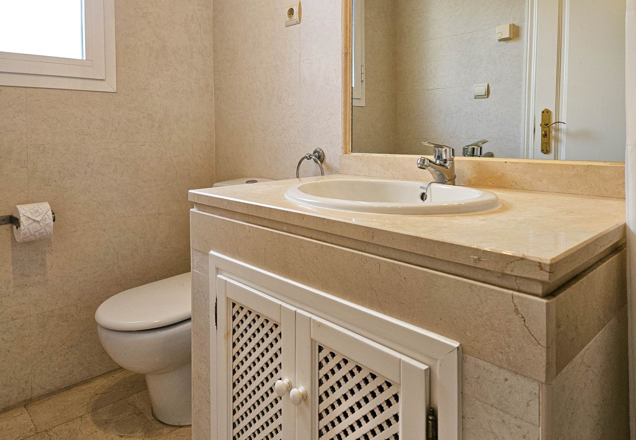 Apartamento en Marbella - Apartamento  en planta baja, Ocean Pino Golf, Cabopino