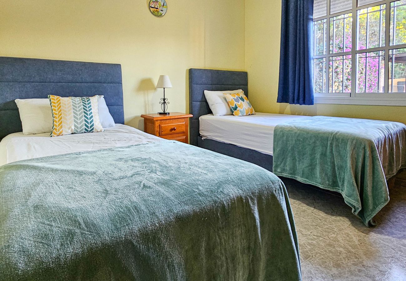 Villa en Coín - Villa vacacional con piscina y fantásticas vistas, Coin