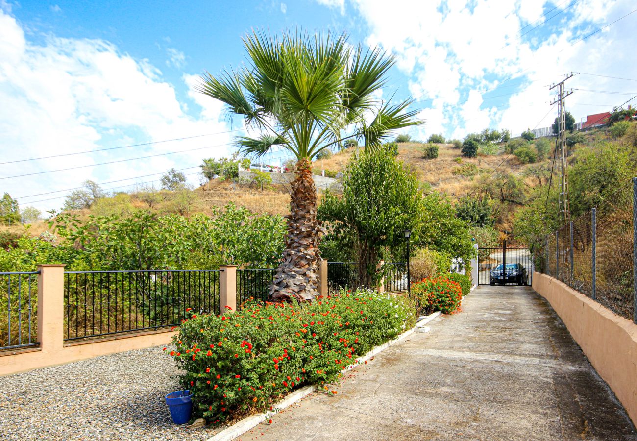 Villa en Coín - Villa vacacional con piscina y fantásticas vistas, Coin