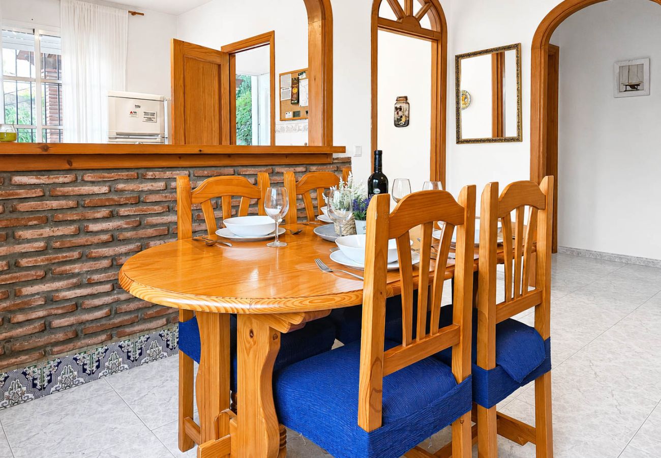 Villa en Coín - Villa vacacional con piscina y fantásticas vistas, Coin