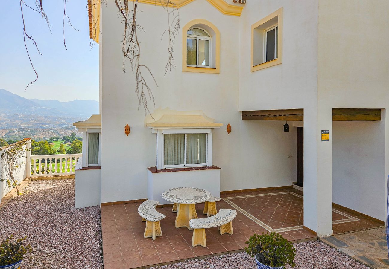 Villa en La Cala de Mijas - Villa con piscina privada cerca de La Cala Golf Resort