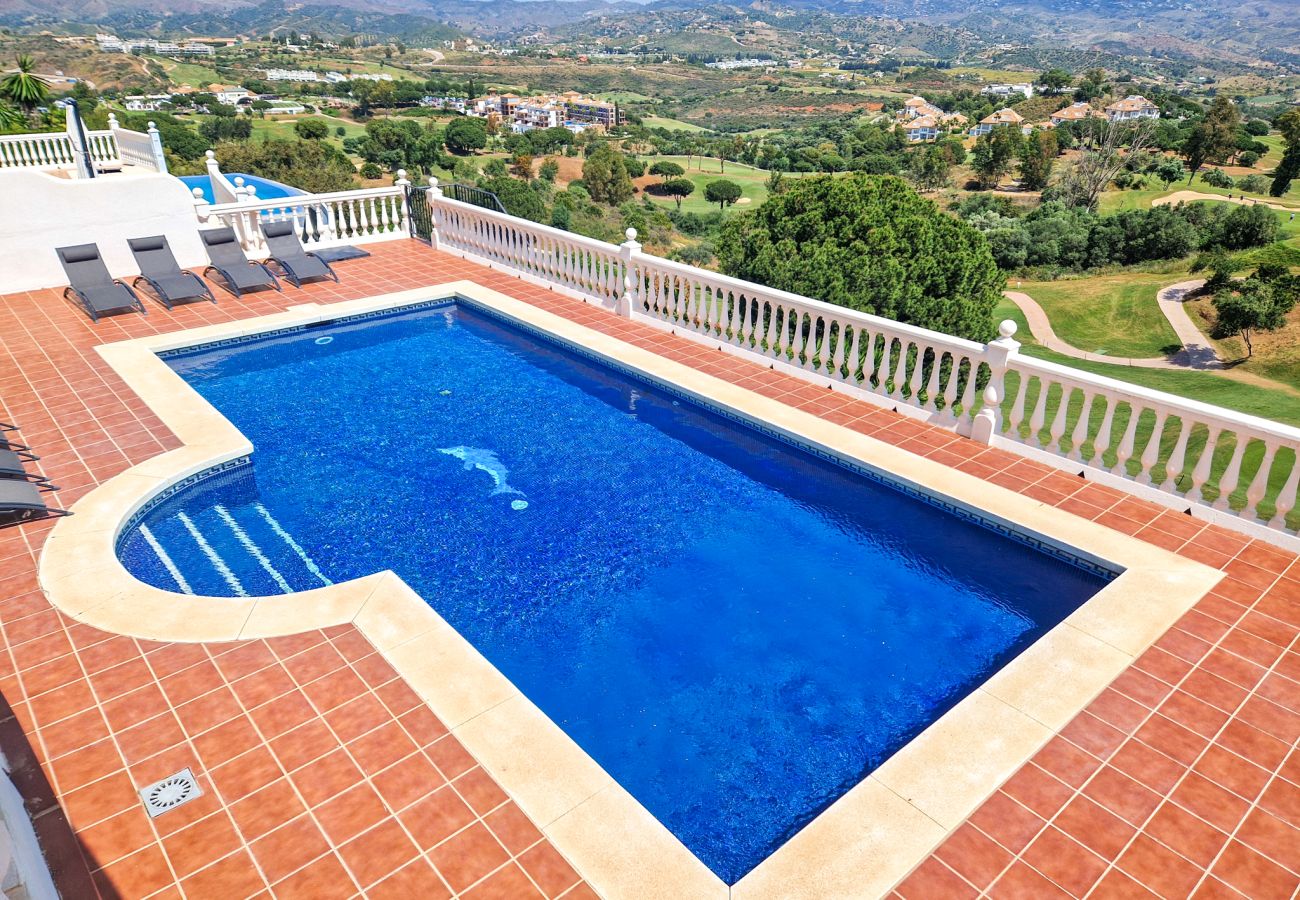 Villa en La Cala de Mijas - Villa con piscina privada cerca de La Cala Golf Resort