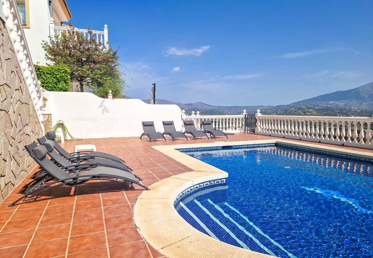 Villa en La Cala de Mijas - Villa con piscina privada cerca de La Cala Golf Resort