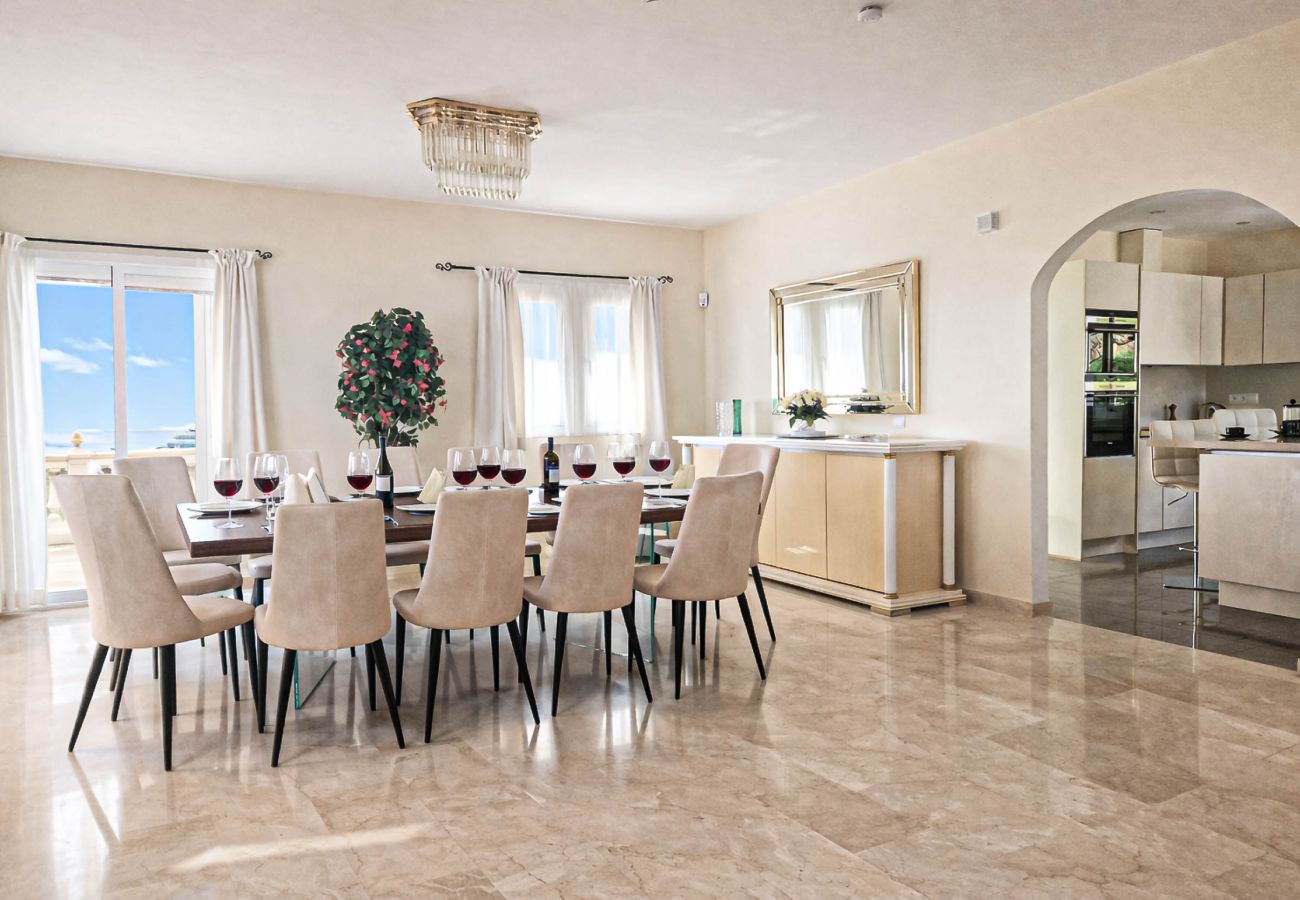 Villa en Mijas Costa - Villa con piscina privada cerca de La Cala Golf Resort