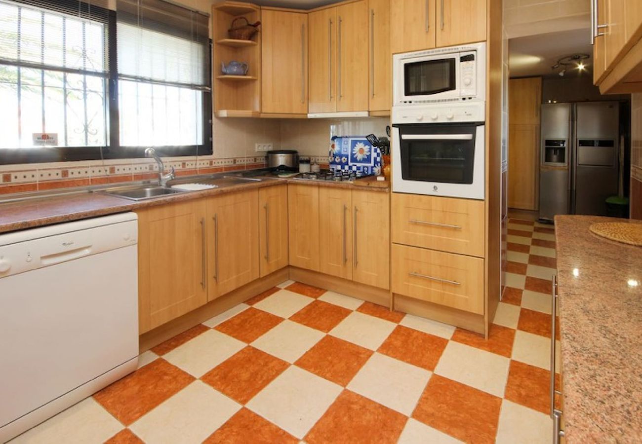 Villa en Mijas Costa - Magnífica villa de vacaciones cerca del mar cerca de La Cala