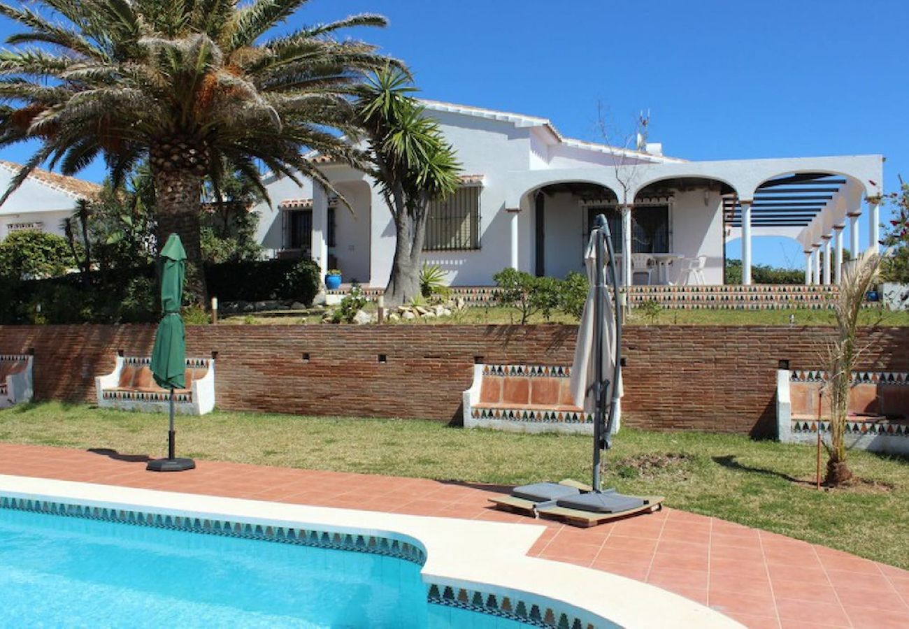 Villa en Mijas Costa - Magnífica villa de vacaciones cerca del mar cerca de La Cala