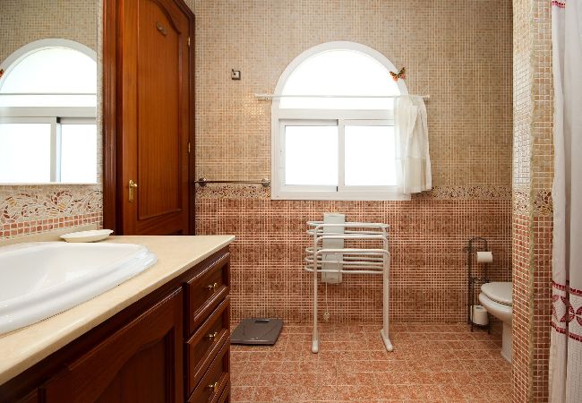 Villa en Mijas Costa - Villa de 5 dormitorios en Riviera del Sol Villa en Mijas Costa - Villa de 5 dormitorios en Riviera del Sol