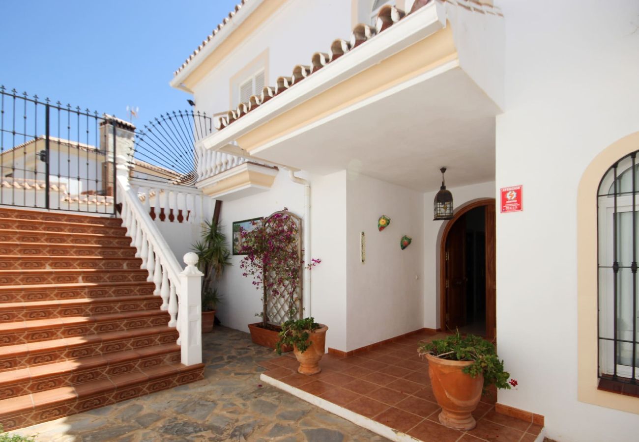Villa en Mijas Costa - Villa de 5 dormitorios en Riviera del Sol