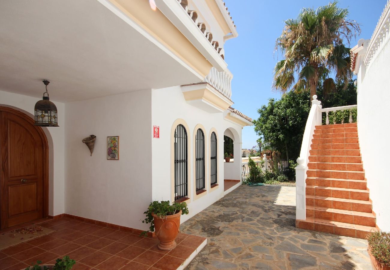 Villa en Mijas Costa - Villa de 5 dormitorios en Riviera del Sol