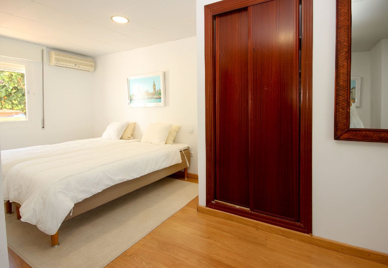 Villa en Mijas Costa - Villa de 5 dormitorios en Riviera del Sol